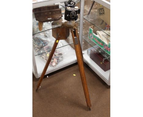 A LUXA 66 CAMERA ON TRIPOD, TOGETHER WITH A CORONET CAMEO POCKET CAMERA 