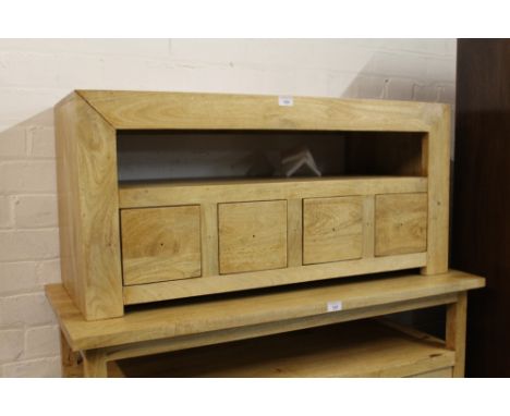 ** A MODERN LIGHT OAK COFFEE TABLE *