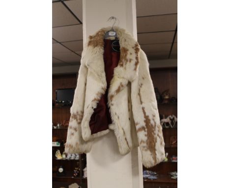 A VINTAGE LADIES EVENING JACKET