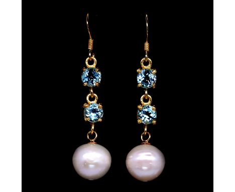 A pair of gold on 925 silver drop earrings set with pearls and round cut blue topaz, L. 4.5cm.