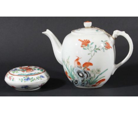 CHINESE FAMILLE VERTE TEAPOT AND COVER, probably late 18th century, enamelled with a  bird amongst rocks, fungi and flowers, 