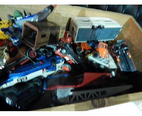 Quantity of die-cast toys including Corgi Chitty Chitty Bang Bang, Matchbox Kingsize K-18 Articulated Horse Van, etc. playwor