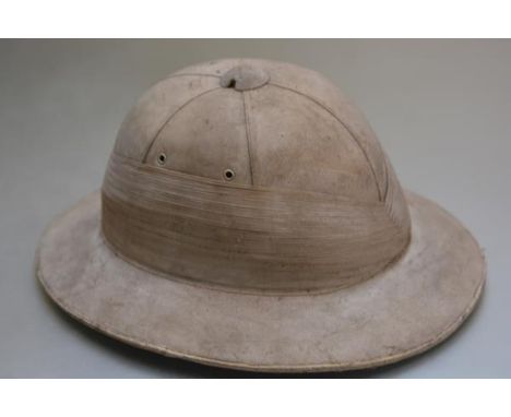 A Whiteaway Laidlaw &amp; Co. Ltd., Calcutta, pith helmet, 67/8