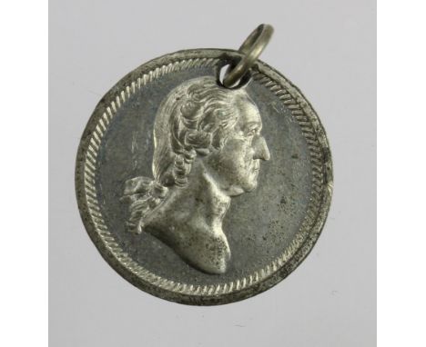 USA Commemorative Medalet, white metal d.18mm: Portrait of George Washington r. / Liberty Bell 1776, EF, holed with suspensio