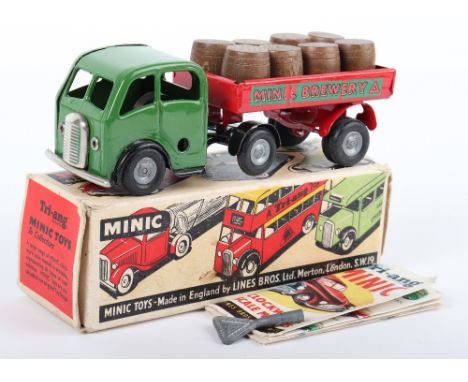 Boxed Triang Minic Post War  72M Mechanical Horse &amp; Brewery trailer, red cab, green trailer ‘Minic Brewery’ eight wooden 