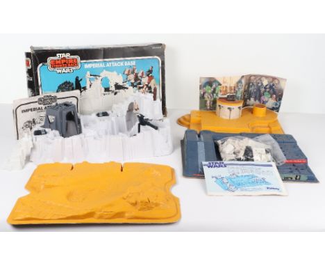 Vintage Boxed Palitoys Star Wars The Empire Strikes Back Imperial Attack Base Play Set, Cat.No.33387, in good condition (miss