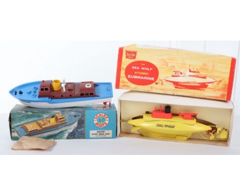 Sutcliffe The Sea Wolf Automatic Submarine, 2nd issue yellow, red plastic fittings, complete with key, working clockwork mech