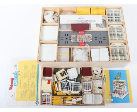 Tri-ang Arkitex scale model Construction sets, Set No.2 complete with instructions and Set No.A with instructions, both very 