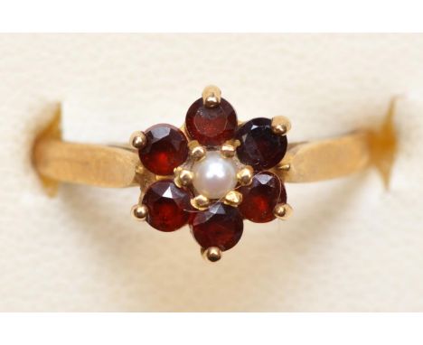 A 9ct gold pearl and garnet cluster ring, I 1/2, 1.5gm 