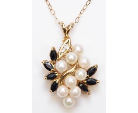 A 9ct gold sapphire and cultured pearl pendant, 25mm, chain, 2.9gm 