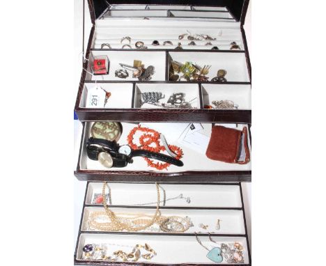 Jewellery box and large quantity of jewellery including silver.