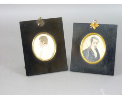 Two early 19th century portrait silhouettes of young gentlemen, possibly brothers, 7.5 x 6cm (2)