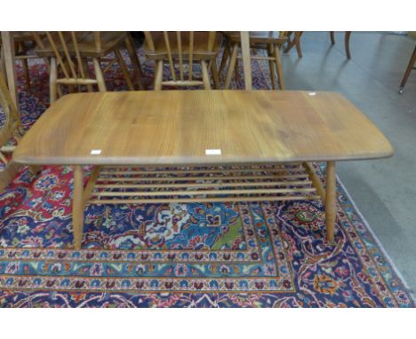 An Ercol Blonde elm and beech Windsor coffee table 