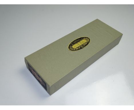 HARRY POTTER: OLLIVANDERS WAND BOX - Viewers of the films know that Ollivander's wand store had shelves filled with boxed wan