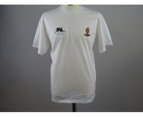 TROY: (2004) (BRAD PITT) Film / Production Crew Issued Clothing: - A pair of XL short sleeved t-shirts - one white stunt crew