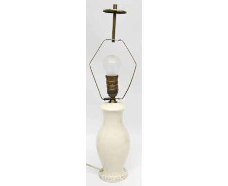 Tischleuchte "Maria", Rosenthal, einflammig. Elfenbeinfarbenes Porzellan. Gebrauchsspuren. Stempelmarke Rosenthal, 30er/40er 