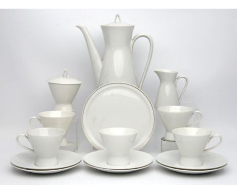 Mokkaservice für 5 Personen, Rosenthal, "Form 2000", 15-teilig. Porzellan, weiß, Kannenuntersetzer mit Goldrand. Bestehend au