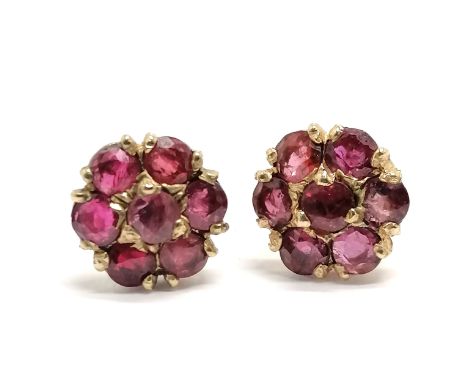 Unmarked (touch tests as) gold ruby cluster earrings - 1.5g total weight