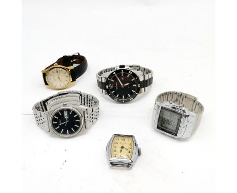 5 x Gents watches inc Seiko, Rotary, Casio multi lingual data bank etc - all for spares / repairs