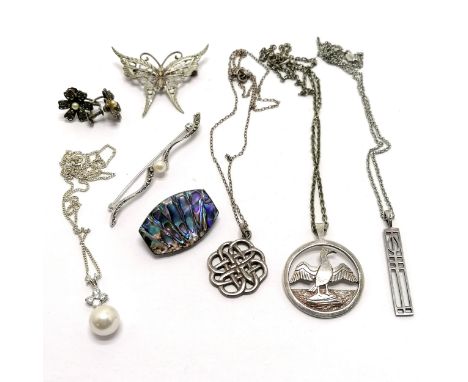 Qty of silver jewellery inc 2 x Scottish pendants (inc Ortak cormorant (RRP £152) on 44cm chain), paua shell brooch, pearl se