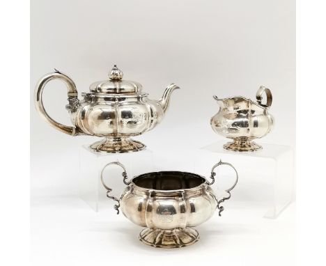 1827 George IV silver melon lobed shape 3 piece tea set with acanthus detail to handle on teapot by J E Terrey &amp; Co (John