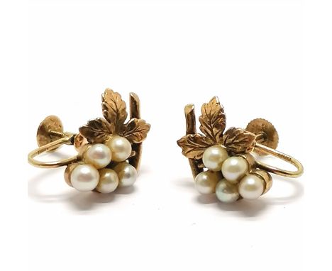 Pair of 9ct hallmarked gold pearl set grapevine detail screw back earrings in Gowland (Cornhill, London) retail box ~ earring