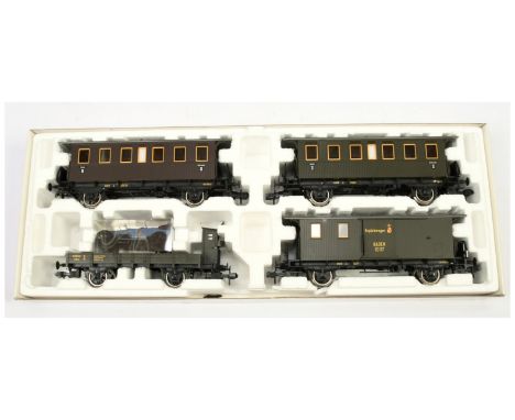 Marklin Gauge 1&nbsp; Ref. 58212 Baden Car Set (see photo). Condition is Good to Excellent (please note some damage to one of