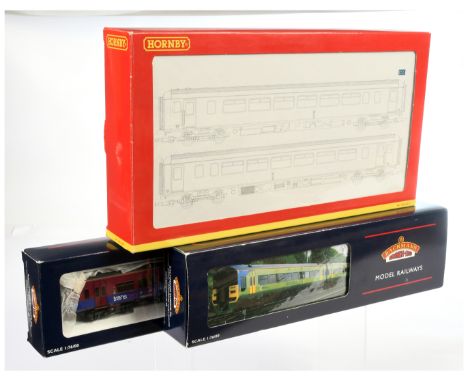 Bachmann Branchline OO Hornby (China) DMUs - 31-510 Class 158 2 Car DMU 'Transpennine' First Group and R2512 Class 156 New St