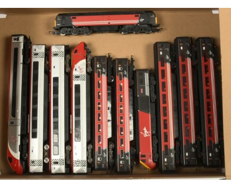 Hornby (China) and Dapol mixed group of unboxed Virgin Locomotives and Coaches. To include R. 2677 Virgin Trains Class 47 Die