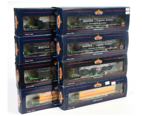 Bachmann Branchline OO group of Intermodal wagons - to include 37-304, 37-302B, 37-305 and 37-304. Conditions: Appear mostly 