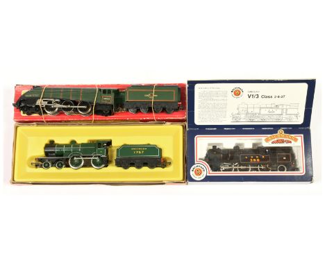 Hornby Dublo/Rovex OO and Bachmann Locomotives - 2-rail 2211 BR A4 Class No. 60030 "Golden Fleece", R.350 S.R. '1757' and 31-