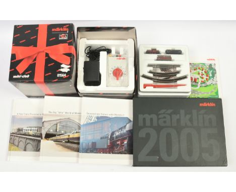 Marklin Miniclub Z Gauge Ref. 81564 Diesel Goods Train Set &amp; 2005 Presentation Book for Z, HO &amp; Gauge 1. Conditions a