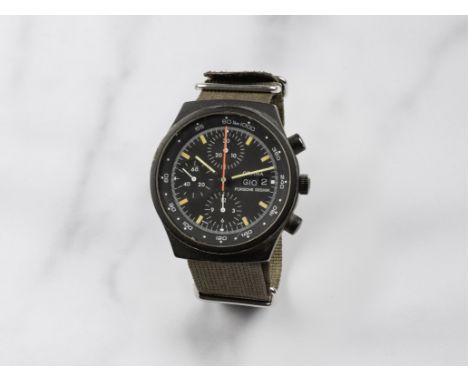 Orfina Porsche Design. Chronographe bracelet en acier et PVD noir avec jour et date mouvement automatiqueOrfina Porsche Desig