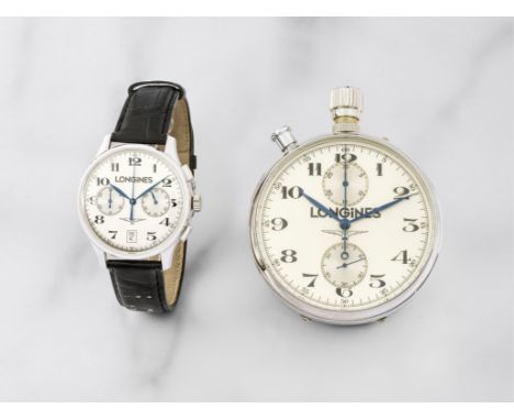 Longines. Coffret comprenant un chronographe bracelet en or blanc 18K (750) avec date mouvement automatique et un chronograph