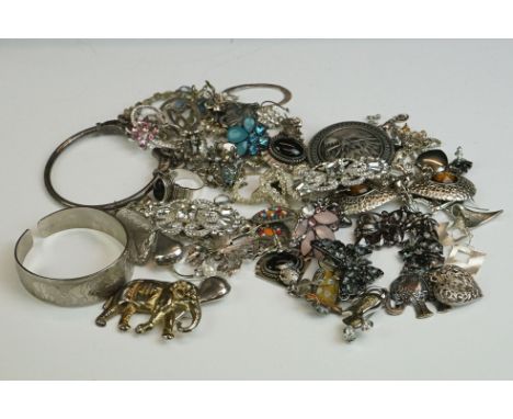 Collection of Silver and White Metal including Brooches, Ram's Head Bangle, Rings, Earrings, etc 