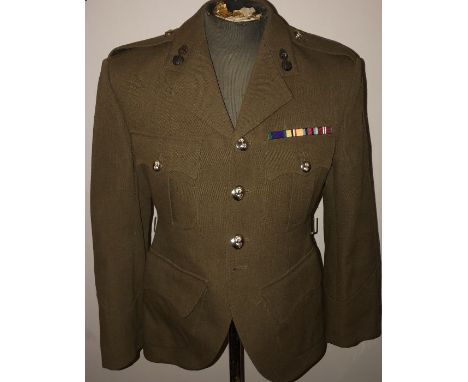 Highland light infantry 2's tunic with ribbon.&nbsp;