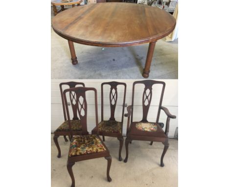 Solid wood dining table with 4 chairs. Solid wood vintage circular dining table on three legs. Approx 150cm diameter x 78cm h