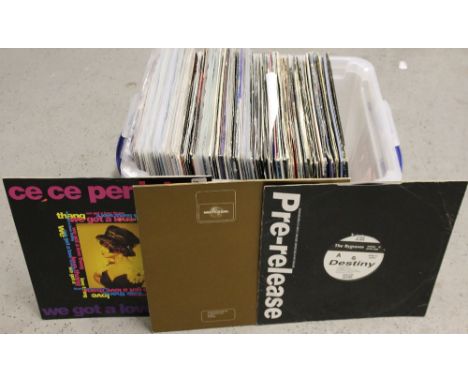 90s SOUL/STREET SOUL/HIP HOP 12" - A diverse collection of over 100 x 12" singles to cover 90s soul, Street Soul, House, R & 