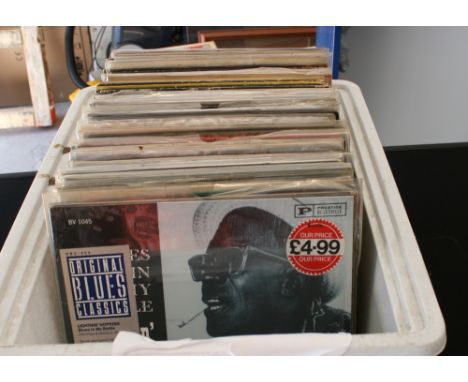 ROCK - Diverse collection of around 70 x LP's. To include albums by the likes of Johnny Mats, The Spencer Davis Group, The Ro