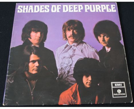 DEEP PURPLE - SHADES OF DEEP PURPLE - A rare and well presented 1st UK pressing of the 1968 album release on Parlophone (PCS 