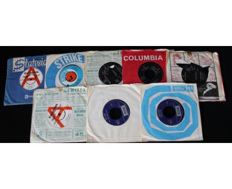 60s SINGLES - Great pack of 8 x rare 7" singles, to include promos. Titles to include The Pink Floyd - See Emily Play (DB 821
