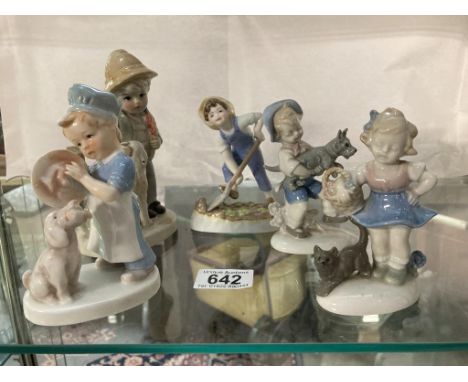 5 Porcelain figures of children including Royal Worcester