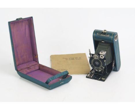 Kodak Vest Pocket Series III Autographic Camera in blue with case and original picture making manual
