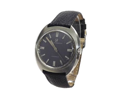 Girard-Perregaux automatic stainless steel gentleman's wristwatch, circular grey dial with luminous baton markers and sweep c