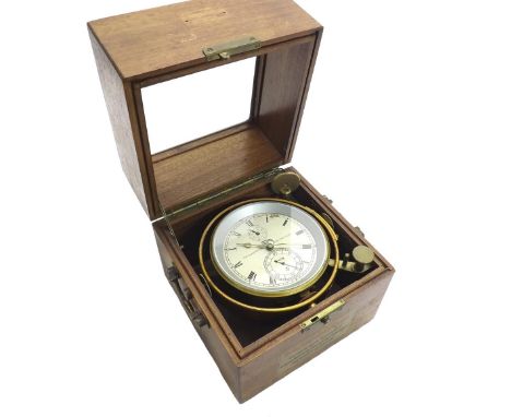 Mahogany marine chronometer, the 4" silvered dial signed VEB Glashutter Uhrenbetriebe, with subsidiary AB/AUF and seconds dia