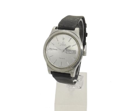 Omega Geneve automatic day/date stainless steel gentleman's wristwatch, circa 1975/76, ref. 166 0169, circular silvered dial 