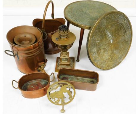 A group of metalware, to include a Victorian copper oil lamp, 40cm high, a two handled tureen, a Brewer's funnel, coal scuttl