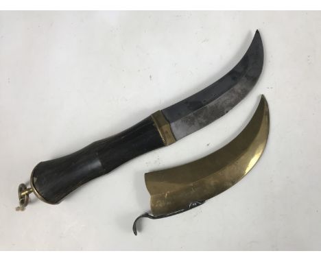 A Victorian sporting / tool knife having curved double-edged blade and horn grip with brass pommel cap with lanyard ring, the