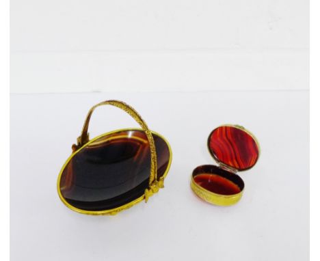 A gilt metal mounted agate basket, 9cm long, together with an agate snuff box (2) 