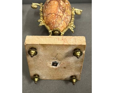 A French marble and gilt mantel clock (H38cm)
